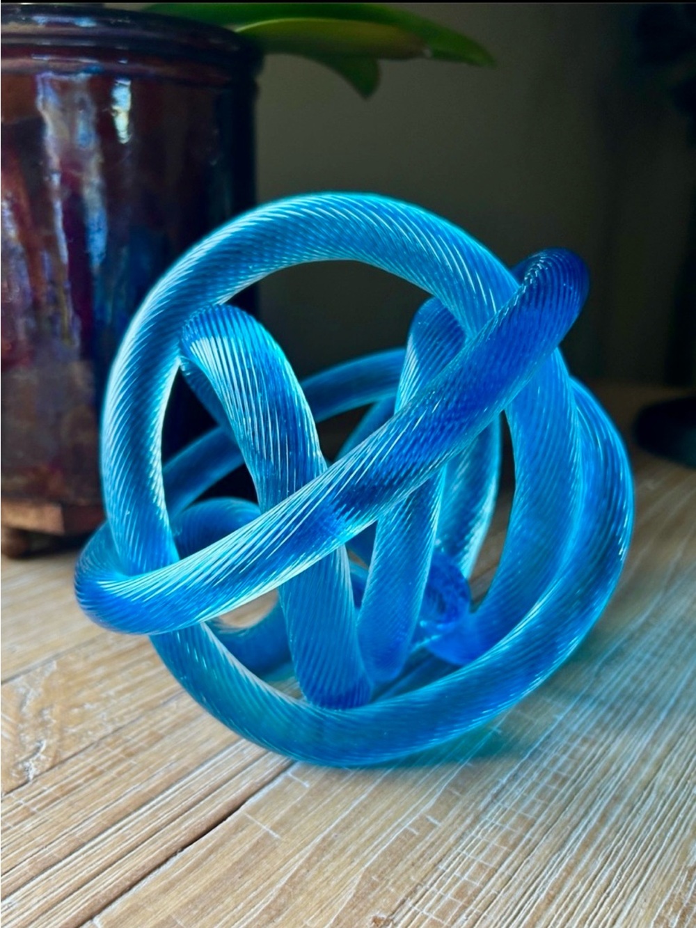 Large Vintage MCM Blue Art Glass Orb Twisted Rope Knot Hand Blown Sculpture. - Picture 4 of 11